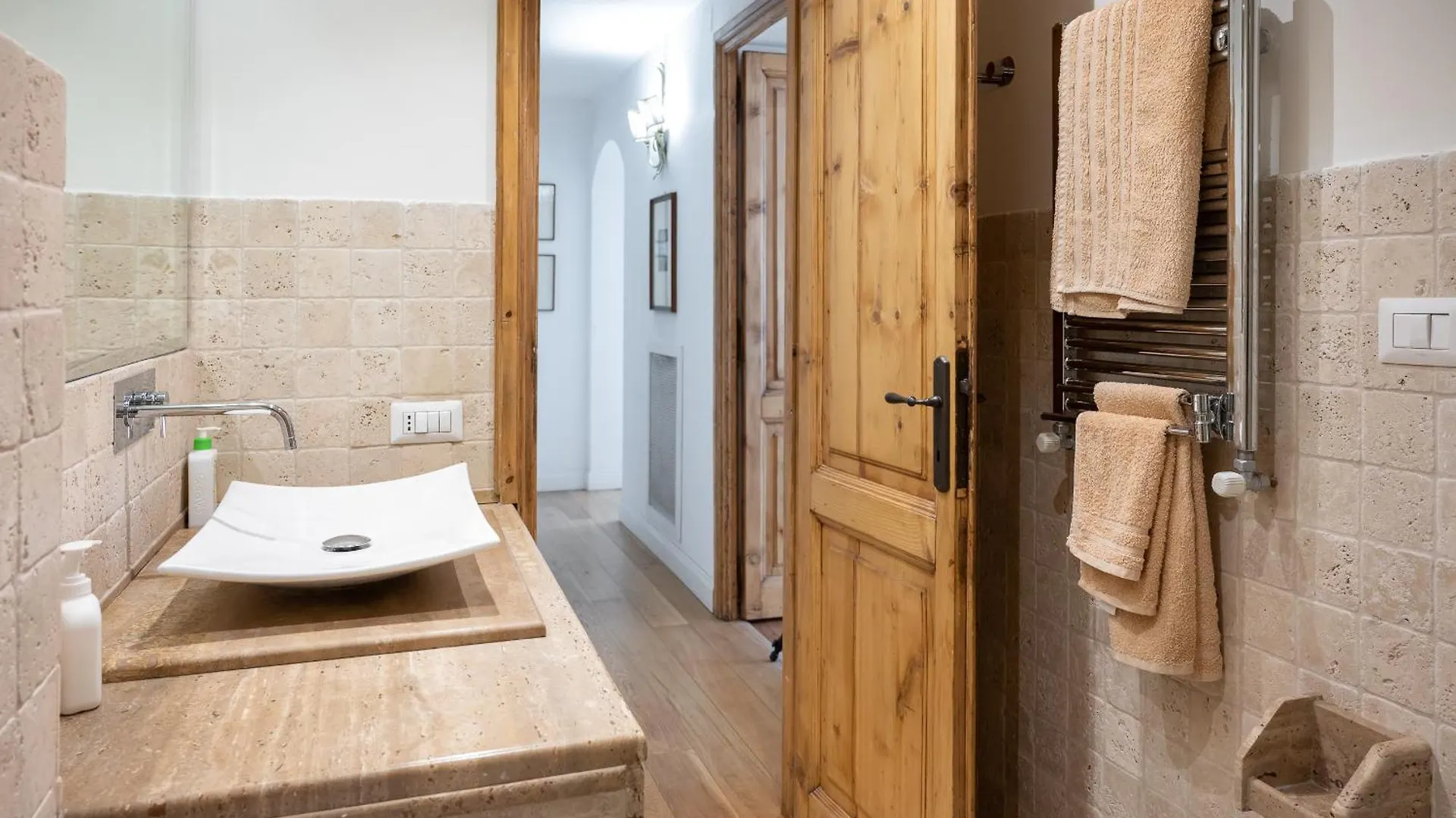 Art Atelier Vitelleschi Apartment Rome